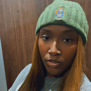 Meet your Posher, Denisha